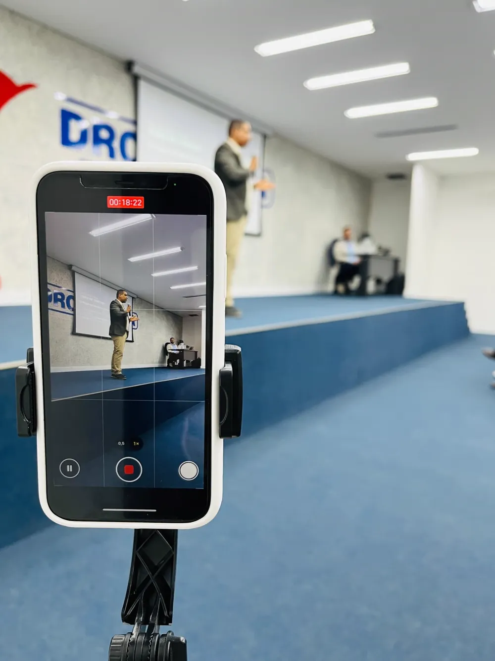 Bastidores da gravação de uma palestra da In Focus